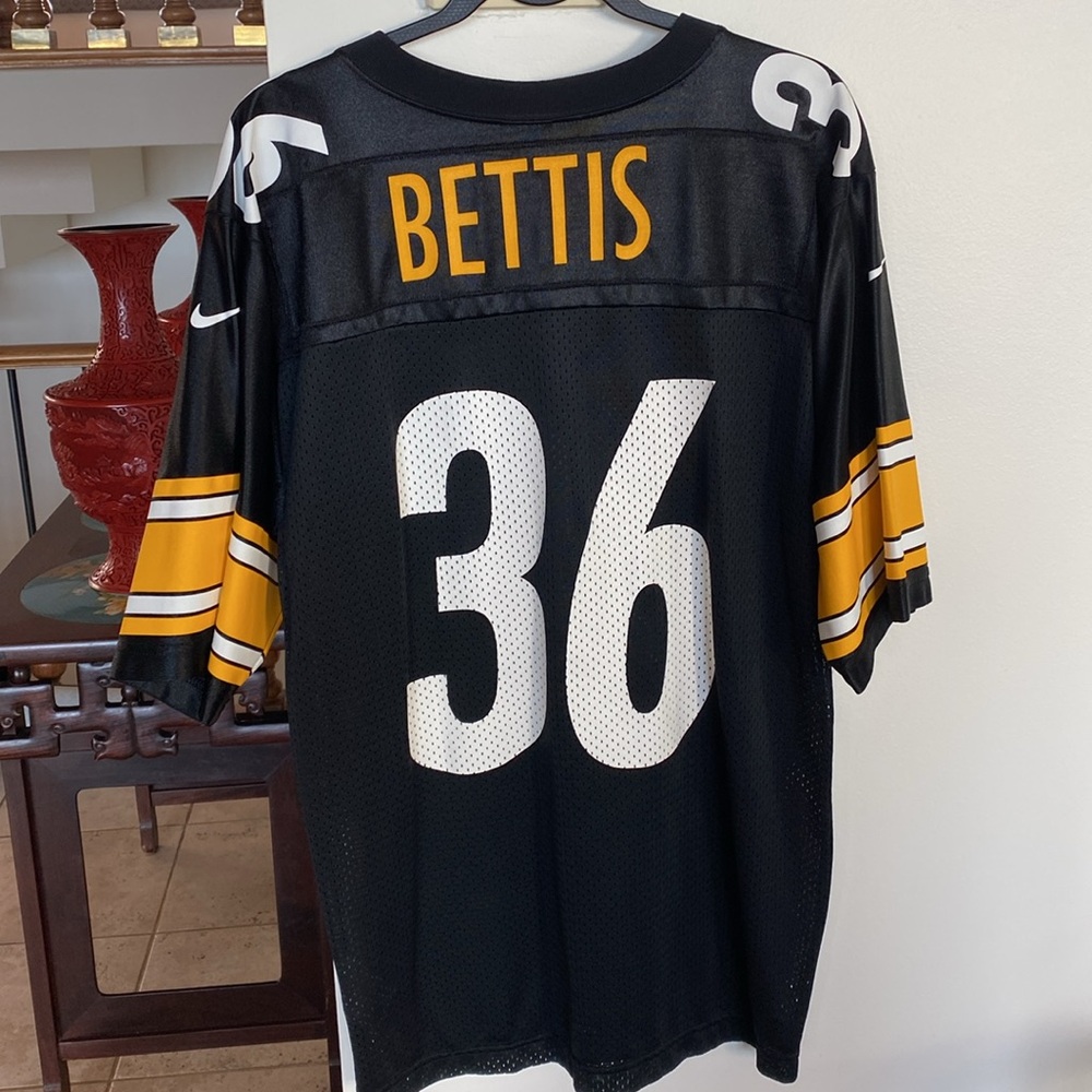 Vintage 90’s Nike #36 Jerome Bettis Steelers Black Jersey. Made in USA